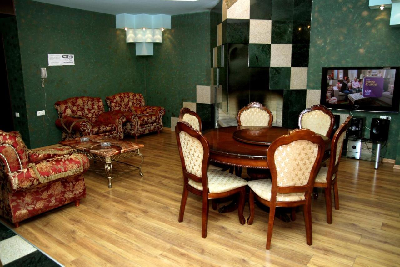 Hotel Sachveno Tbilisi Exteriör bild