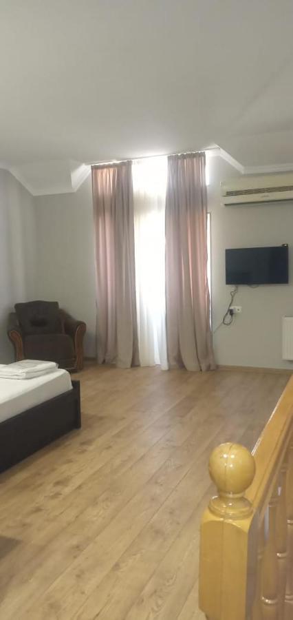 Hotel Sachveno Tbilisi Exteriör bild