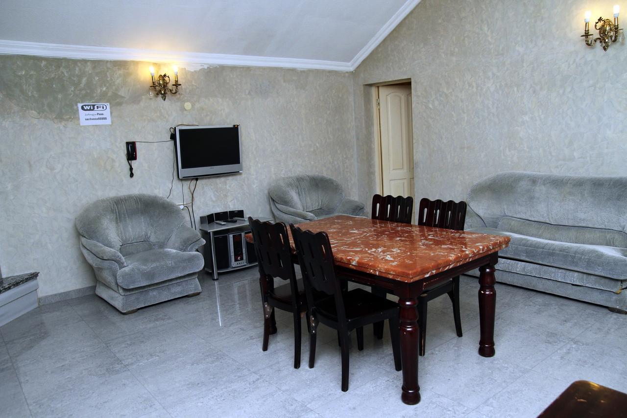 Hotel Sachveno Tbilisi Exteriör bild