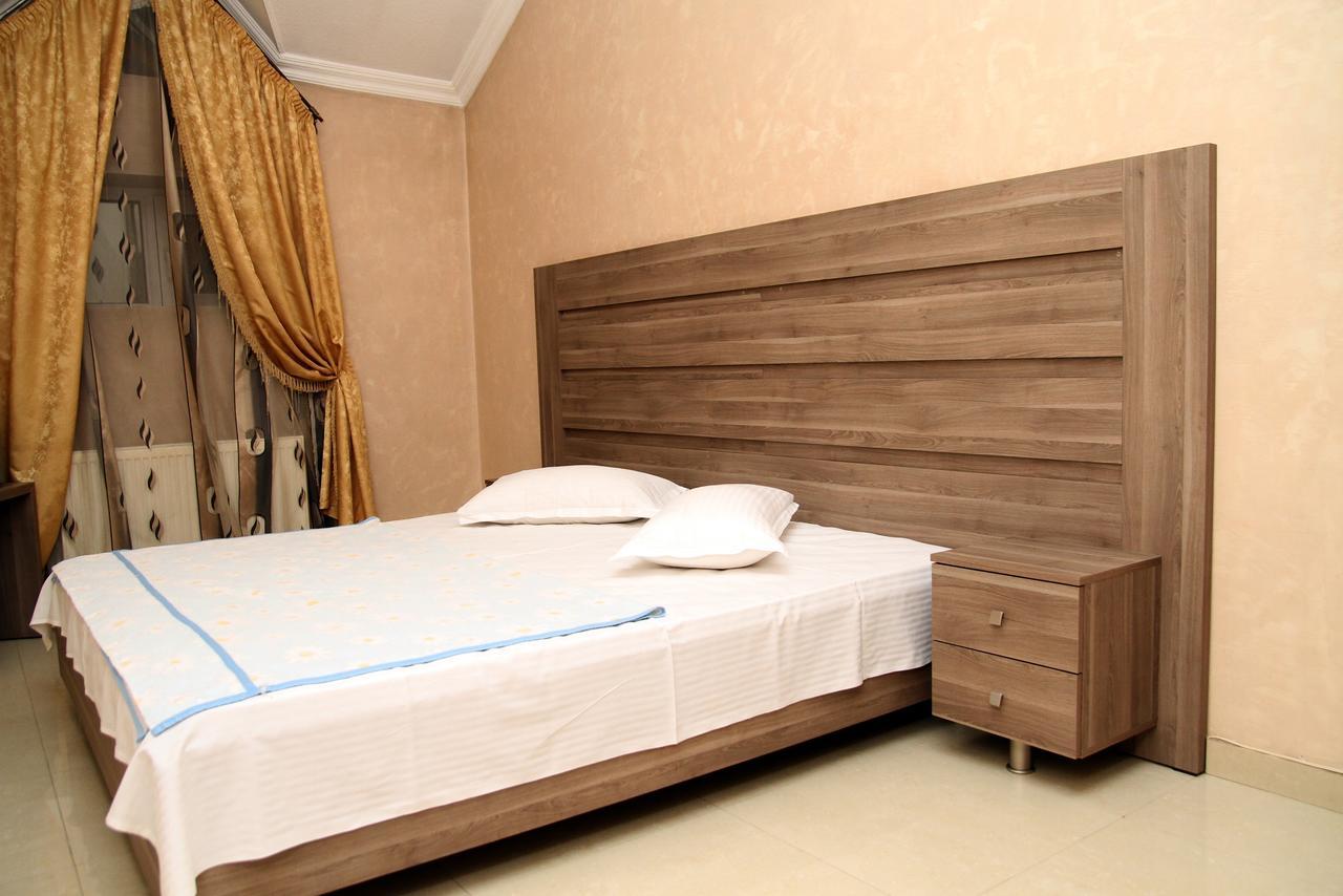 Hotel Sachveno Tbilisi Exteriör bild